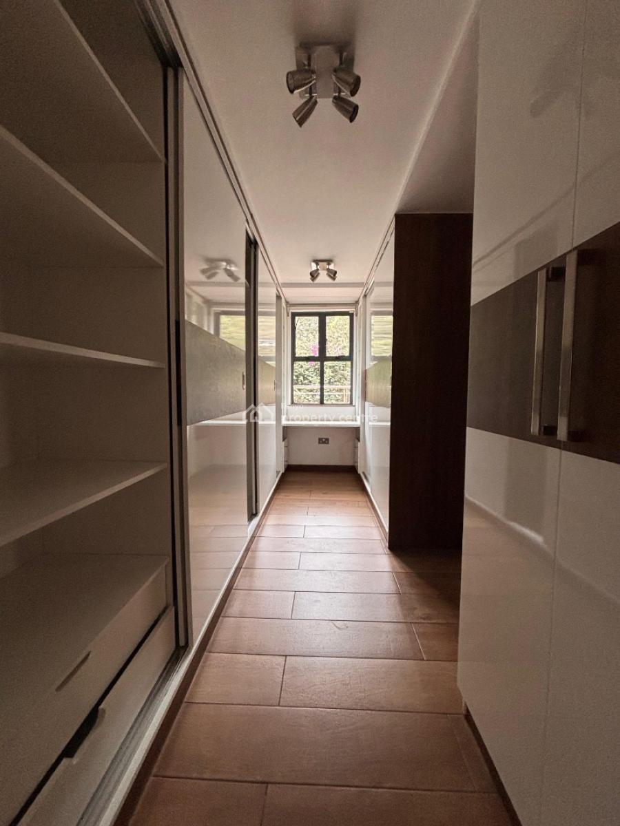 5-bedroom All En-suite Villa with Dsq, Lavington, Nairobi, House for Rent