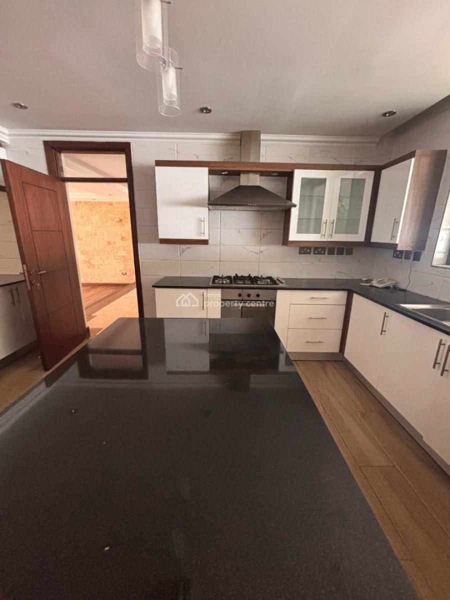 5-bedroom All En-suite Villa with Dsq, Lavington, Nairobi, House for Rent