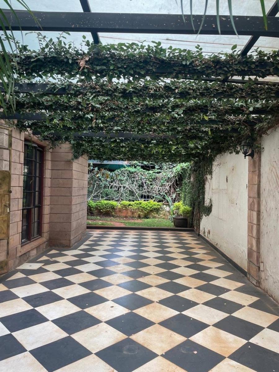 Luxurious 4 Bedroom House, General Mathenge Road, Spring Valley, Nairobi, Townhouse for Rent