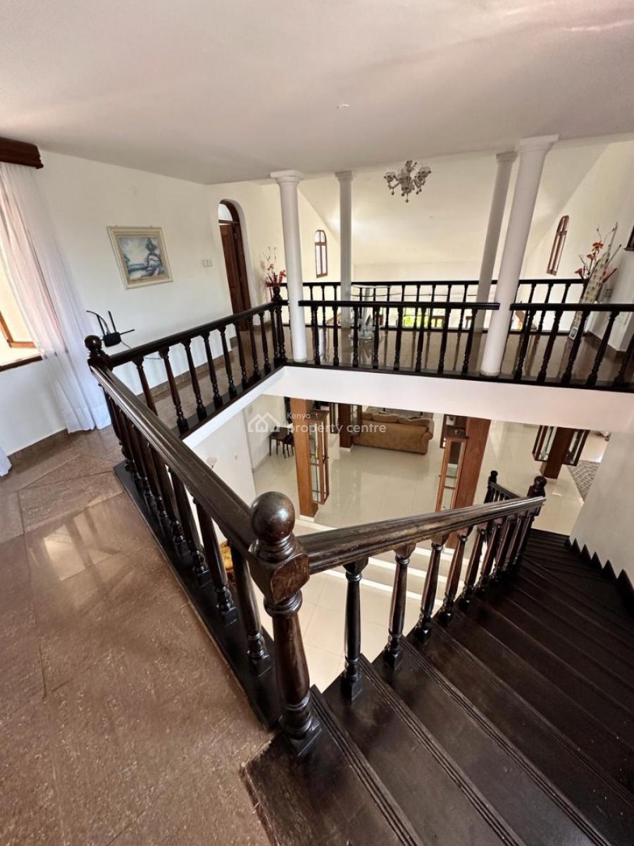 7 Bedrooms Mansion with a Swimming Pool Sitting on a Half Acre Propert, Nyali, Nyali, Mombasa, Townhouse for Sale