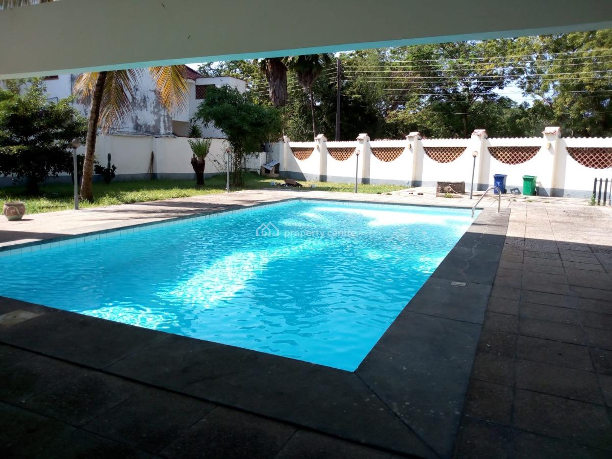 5 Bedrooms Mansion with a Swimming Pool Sitting on a Half Acre for Sal, Nyali Mombasa, Nyali, Mombasa, Townhouse for Sale