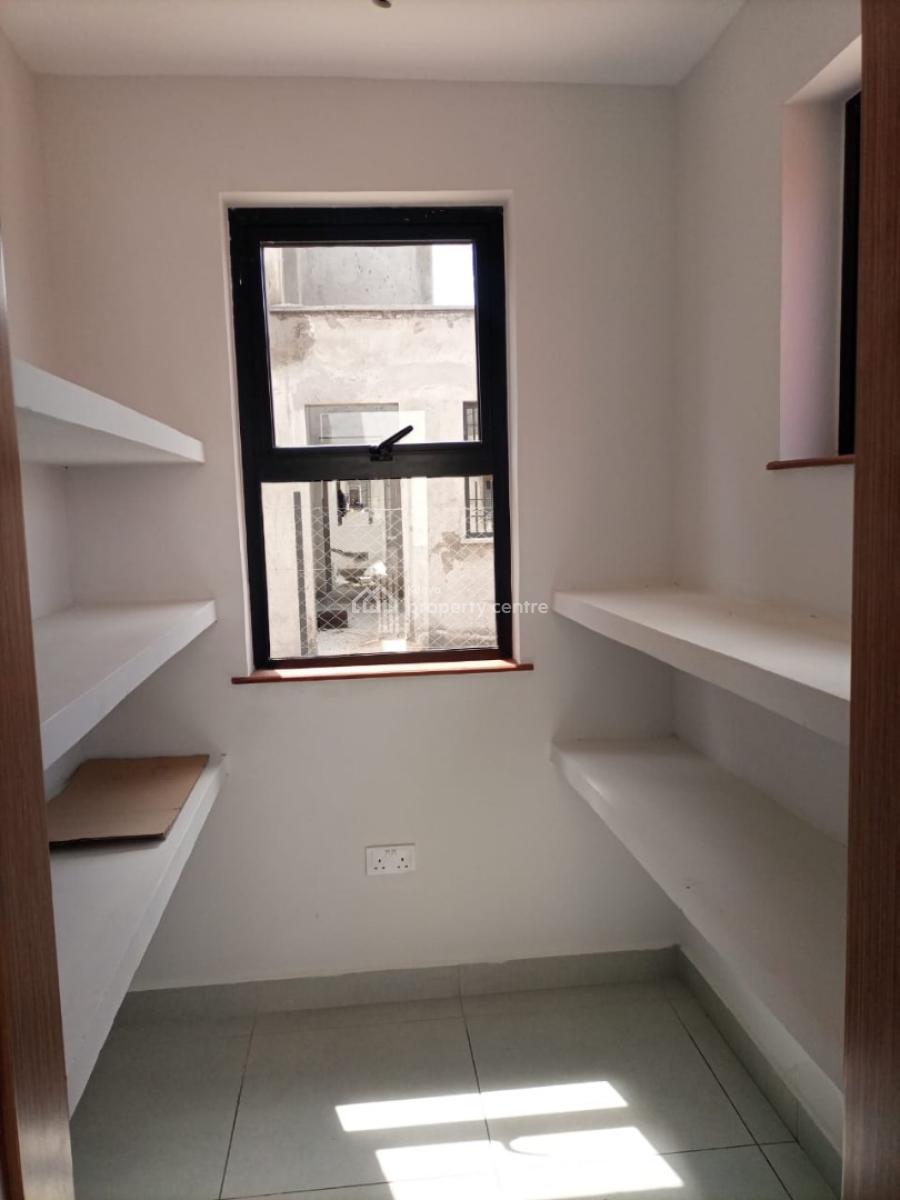 4 Bedroom House with Sq All Ensuite Membley Estate   in a Gated Commun, Membley Estate, Ruiru, Kiambu, Townhouse for Sale