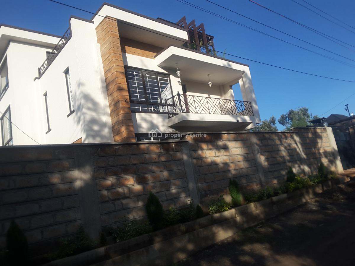 Stunning 4 Br Roofless House Plus Sqs, Kandisi Rd, Rimpa, Ongata Rongai, Kajiado, Townhouse for Sale