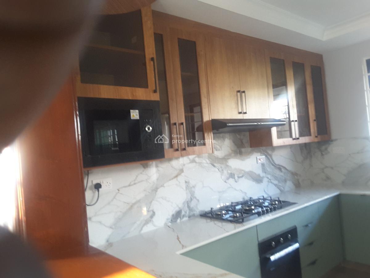 Stunning 4 Br Roofless House Plus Sqs, Kandisi Rd, Rimpa, Ongata Rongai, Kajiado, Townhouse for Sale