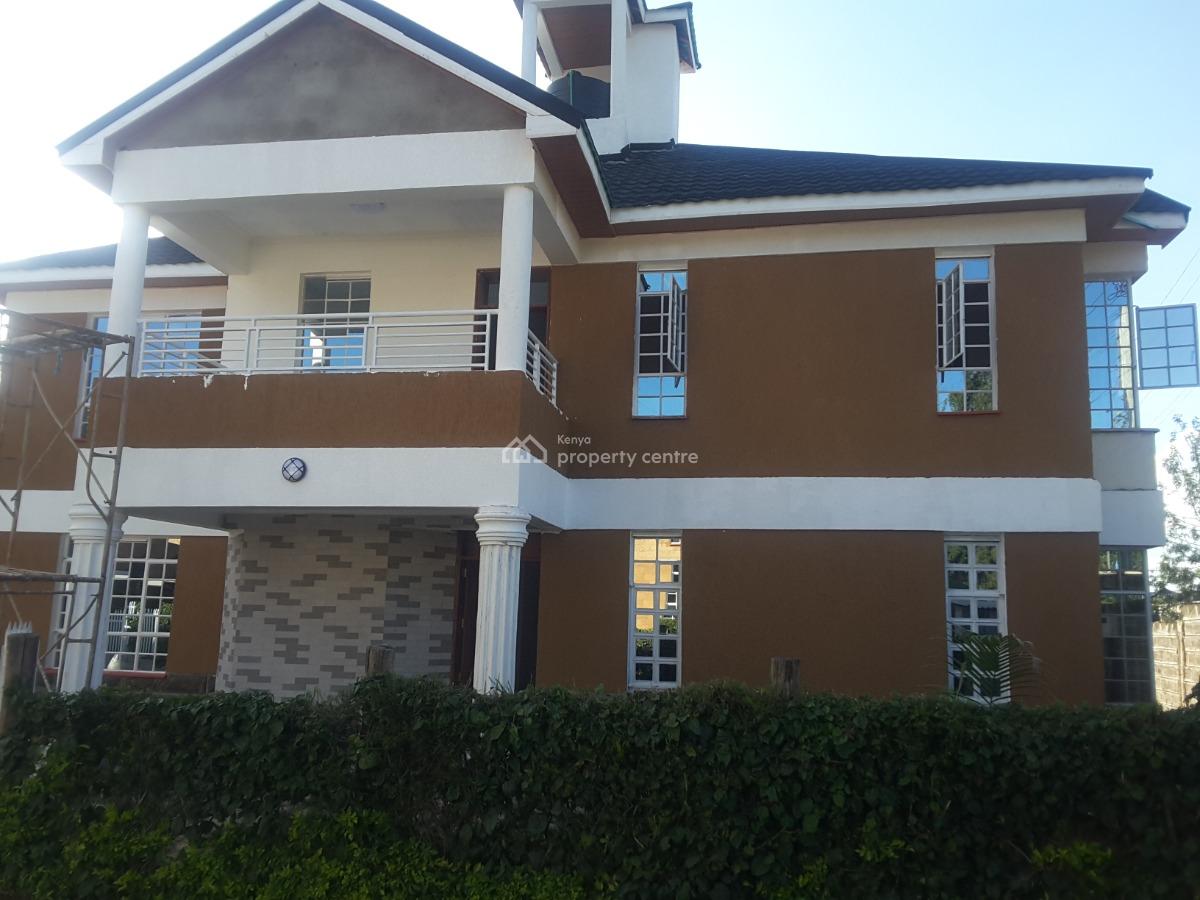 Lovely 4 Br House Plus Sqs in Excellent Location, Kandisi Rd, Rimpa, Ongata Rongai, Kajiado, Townhouse for Sale