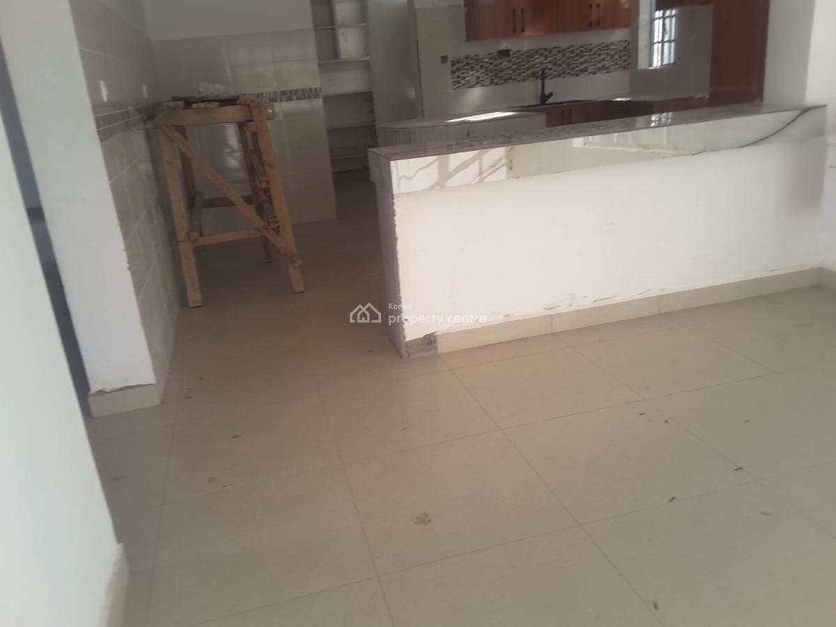 Lovely 4 Br House Plus Sqs in Excellent Location, Kandisi Rd, Rimpa, Ongata Rongai, Kajiado, Townhouse for Sale