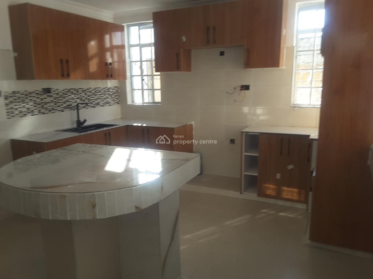 Lovely 4 Br House Plus Sqs in Excellent Location, Kandisi Rd, Rimpa, Ongata Rongai, Kajiado, Townhouse for Sale