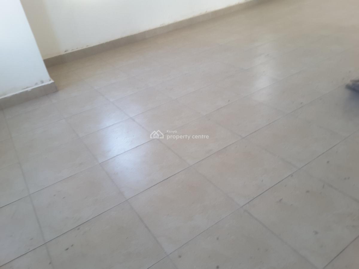 Lovely 4 Br House Plus Sqs in Excellent Location, Kandisi Rd, Rimpa, Ongata Rongai, Kajiado, Townhouse for Sale