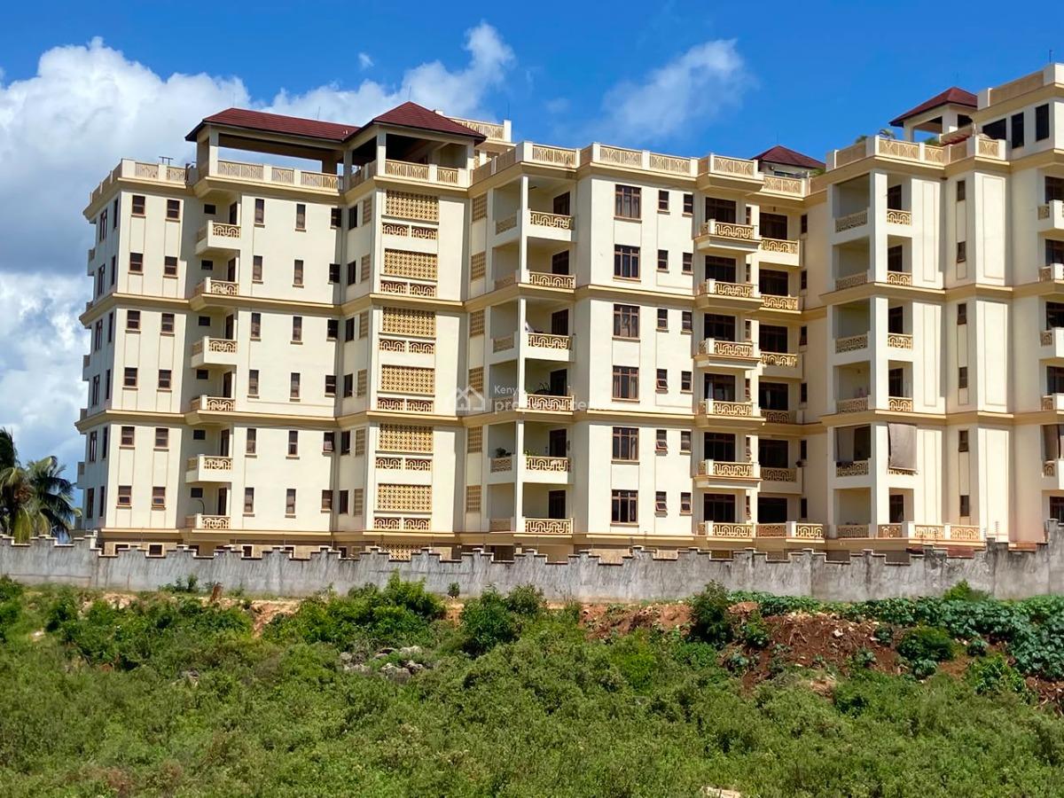 Prime Commercial 5 Acres Beach Front Land, Near Links Road, Nyali, Nyali, Mombasa, Commercial Land for Sale