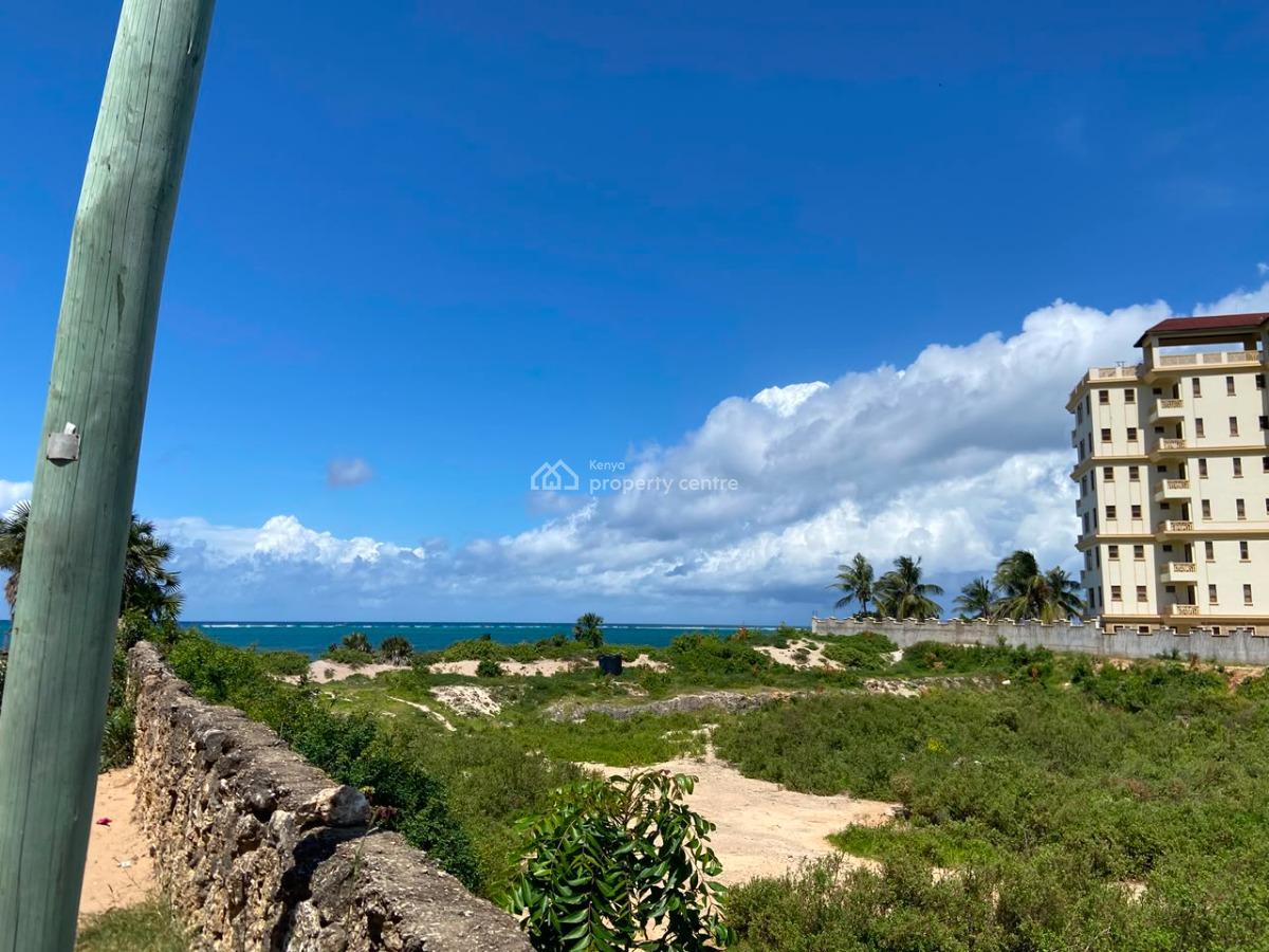 Prime Commercial 5 Acres Beach Front Land, Near Links Road, Nyali, Nyali, Mombasa, Commercial Land for Sale