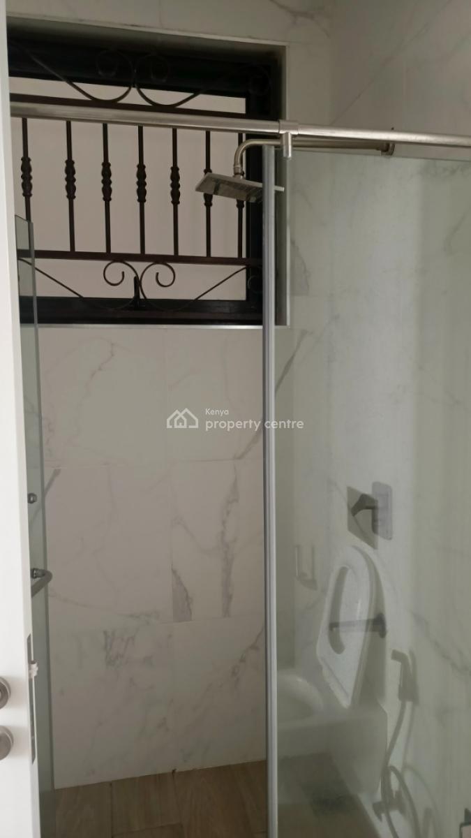 an Elegant Spacious 3 Bedroom Master Ensuite Plus Sq, Riverside Drive, Westlands, Nairobi, Apartment for Rent