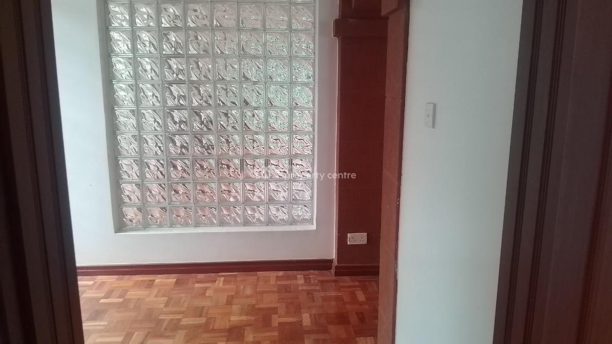 5 Bedroom Villa with Dsq, Lavington, Nairobi, House for Rent