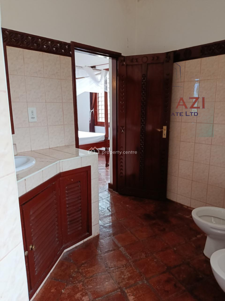 Exquisite 3-bedroom All En-suite Villa with Sq in Kilimandogo Malindi, Kilimandogo, Malindi Town, Kilifi, House for Sale