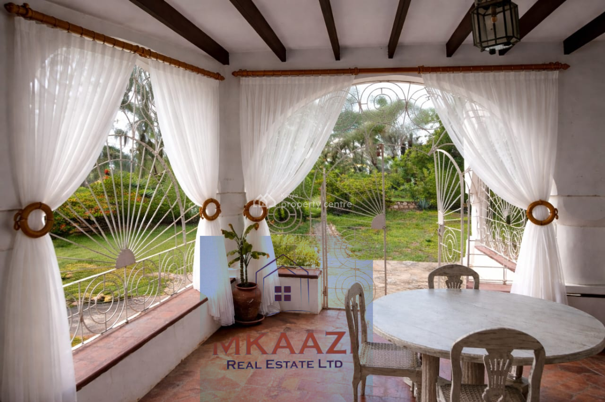 Exquisite 3-bedroom All En-suite Villa with Sq in Kilimandogo Malindi, Kilimandogo, Malindi Town, Kilifi, House for Sale