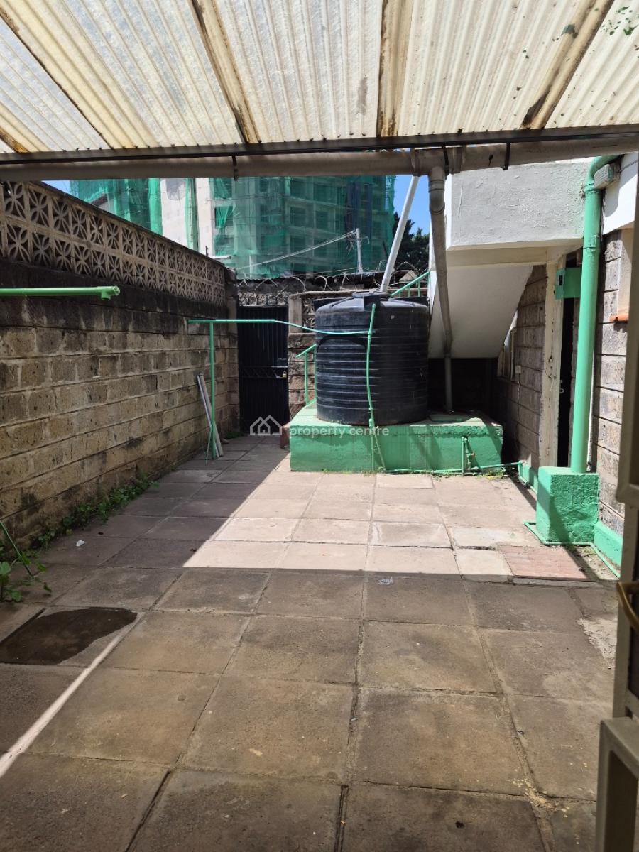 4 Bedroom Unfurnished Plus Detached 2 Servant Quatre, Kilimani, Nairobi, House for Rent