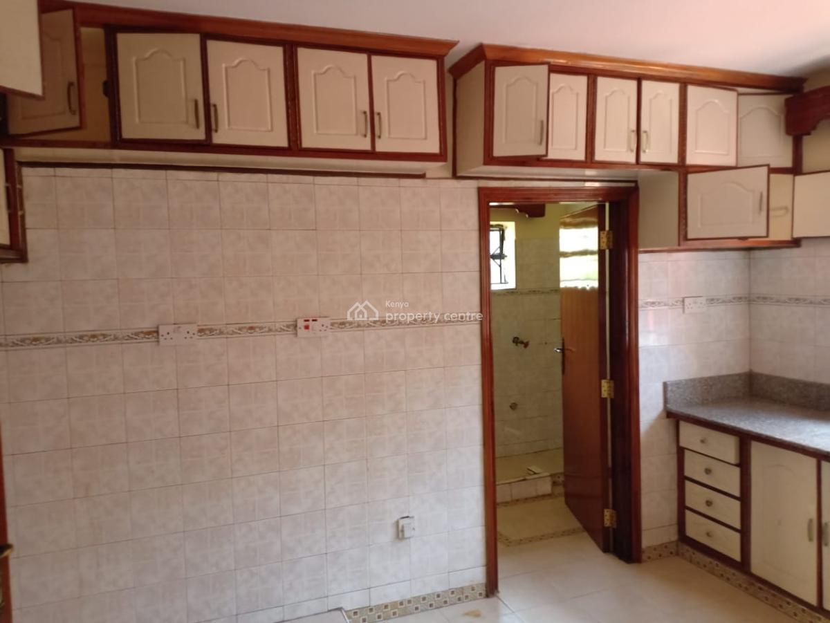 Stand Alone 5 Bedroom Townhouse + Dsq Sitting on 0.5 Acres in Kitisuru, New Kitisuru Estate, Kitisuru, Nairobi, Townhouse for Sale
