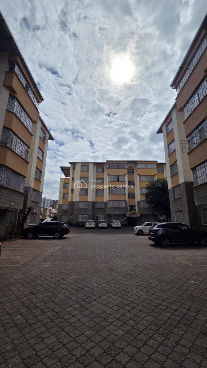 Spacious 3 Bedrooms Family Living Near Essential Urban Conveniences, 2nd Parklands Avenue, Parklands, Nairobi, Apartment for Rent