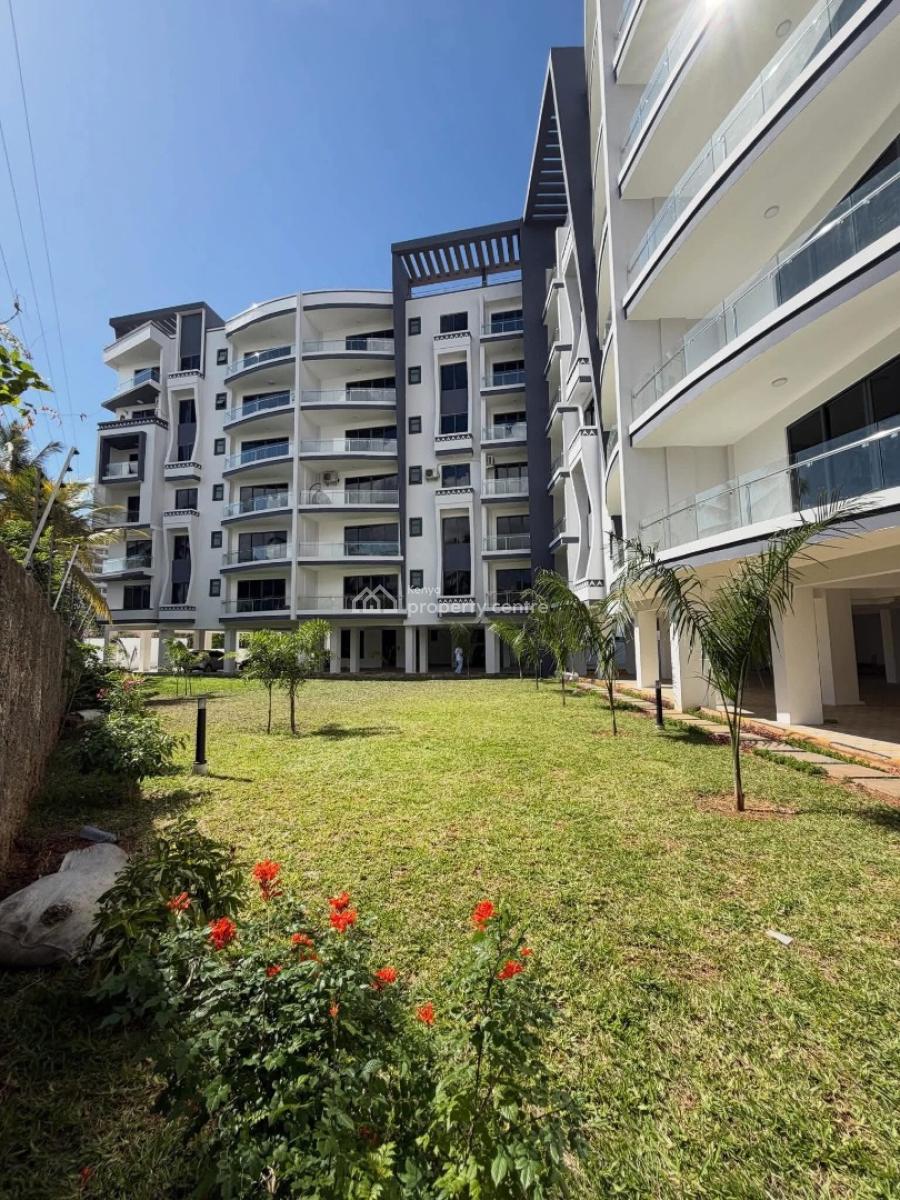 Gorgeous 3 Bedroom Apartment with a Swimming Pool., Off Links Road, Nyali, Mombasa, Apartment for Sale