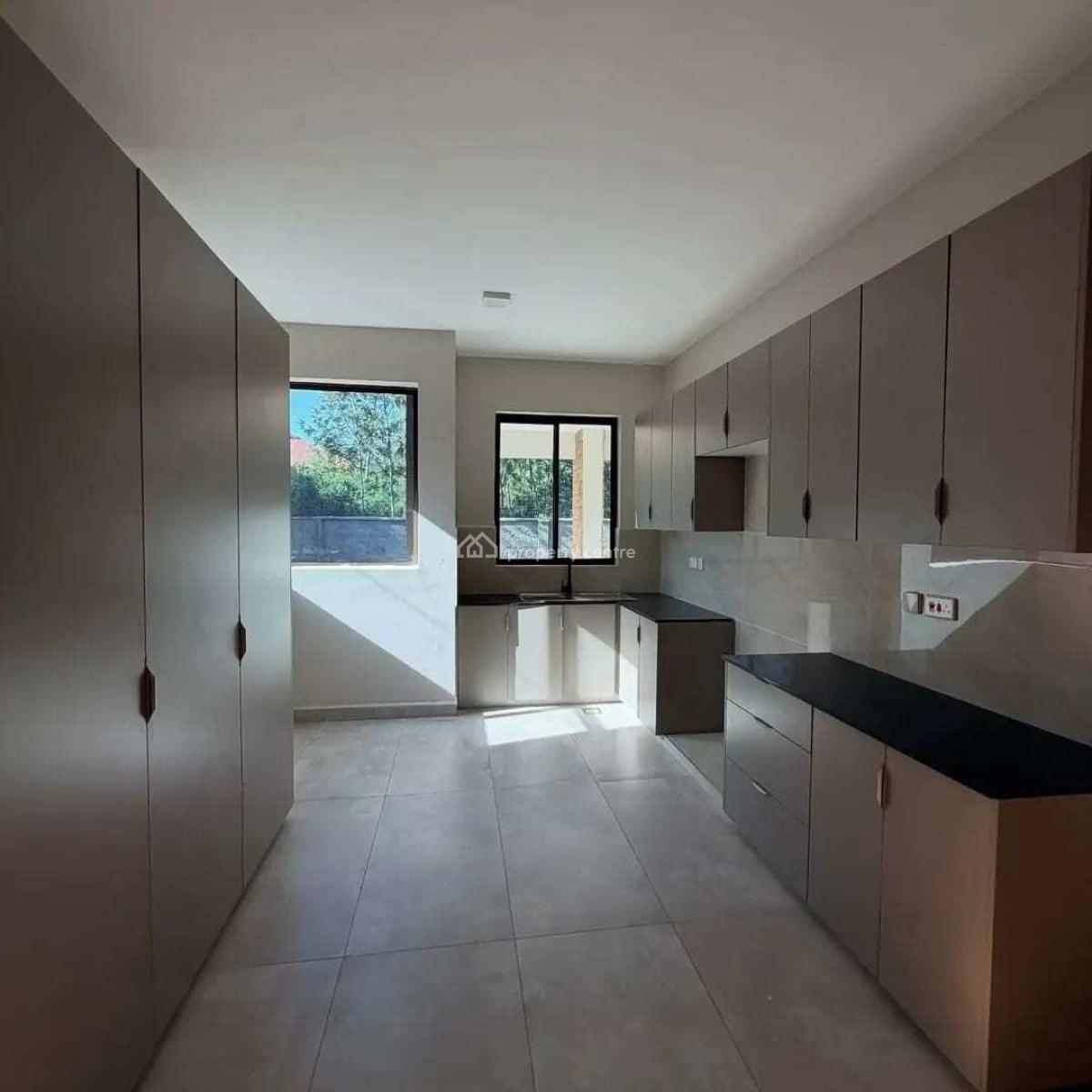 Luxurious 6-bedroom Standalone in Karen, Karen Mukoma, Karen, Nairobi, Townhouse for Sale