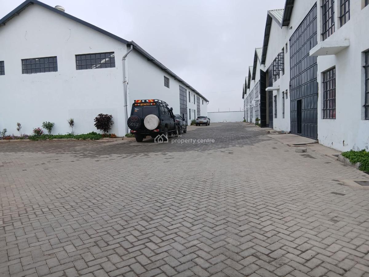 Godown Mlolongo 4000-sqft @ 150,000/-, Mombasa Road, Syokimau/mulolongo, Machakos, Warehouse for Rent