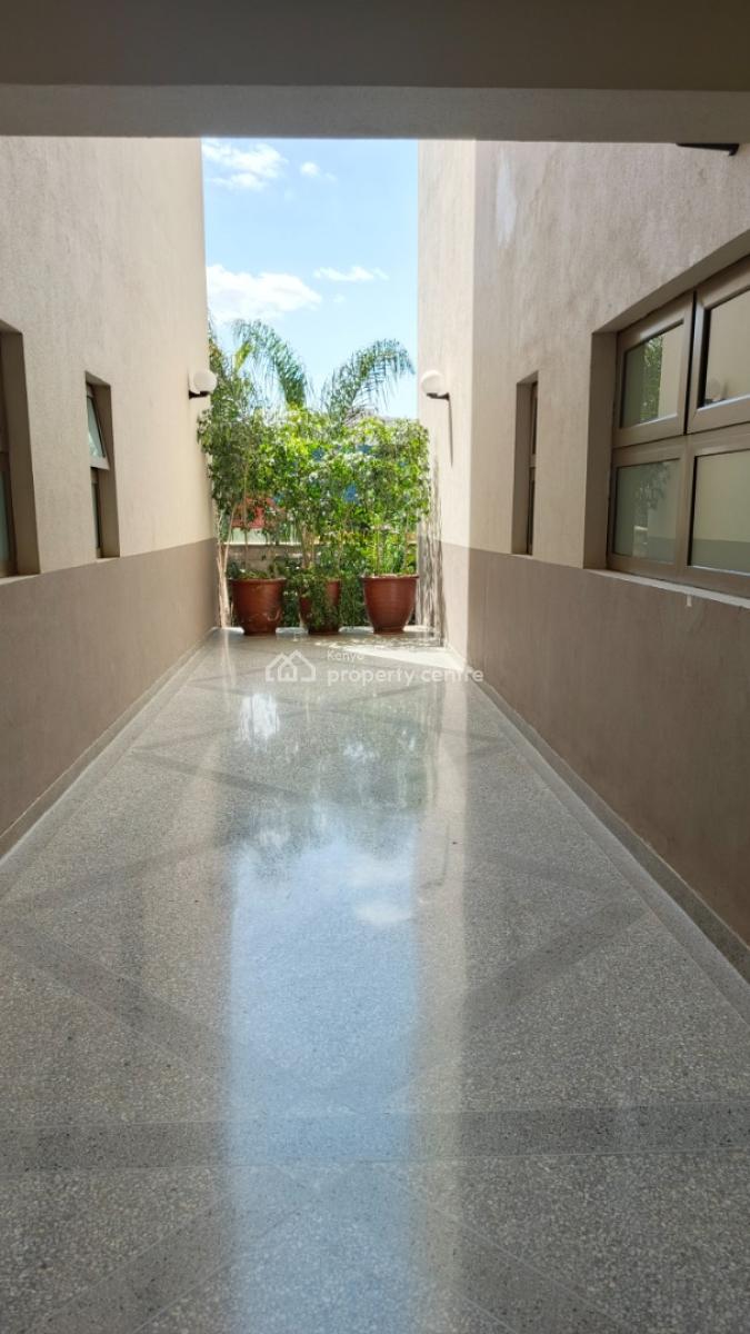 an Executive Spacious 3 Bedroom All Ensuite Plus Dsq, Muthangari Drive, Lavington, Nairobi, Apartment for Rent
