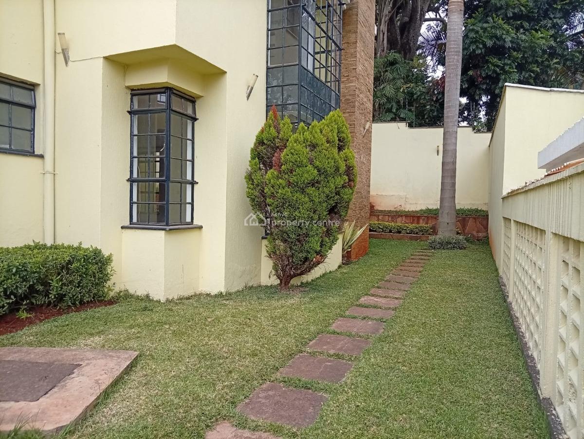 5-bedroom All En-suite Villa, Lavington, Nairobi, Apartment for Rent