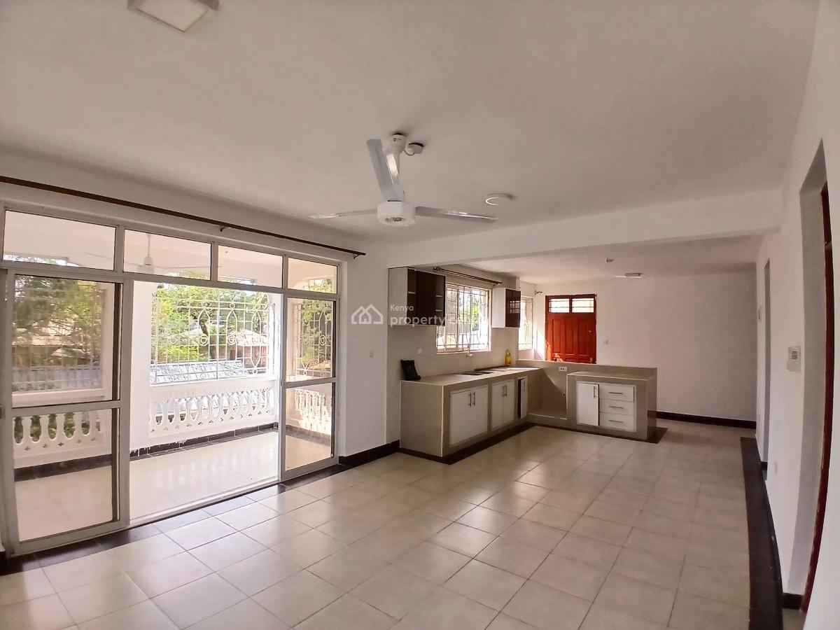 Spacious 2 Bedroom Apartment with Parking, Broadways, Mtwapa, Kilifi, Apartment for Rent