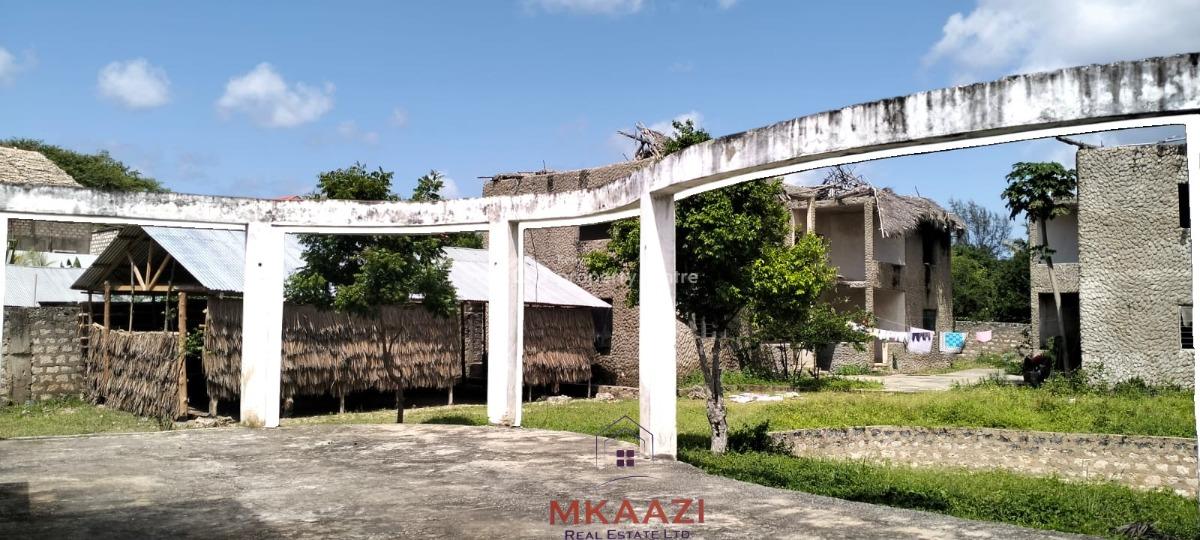 Exceptional 16 One-bedroom Units & 3-bedroom House on 0.4 Acres Watamu, Watamu, Watamu, Kilifi, Apartment for Sale