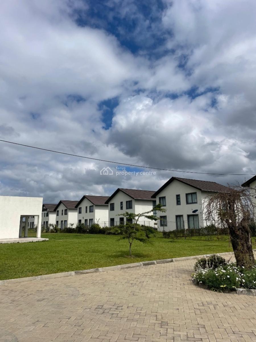 an Excellent Spacious 4 Bedroom Townhouse All Ensuite Plus Dsq, Maasai Lounge Road, Ongata Rongai, Kajiado, House for Sale