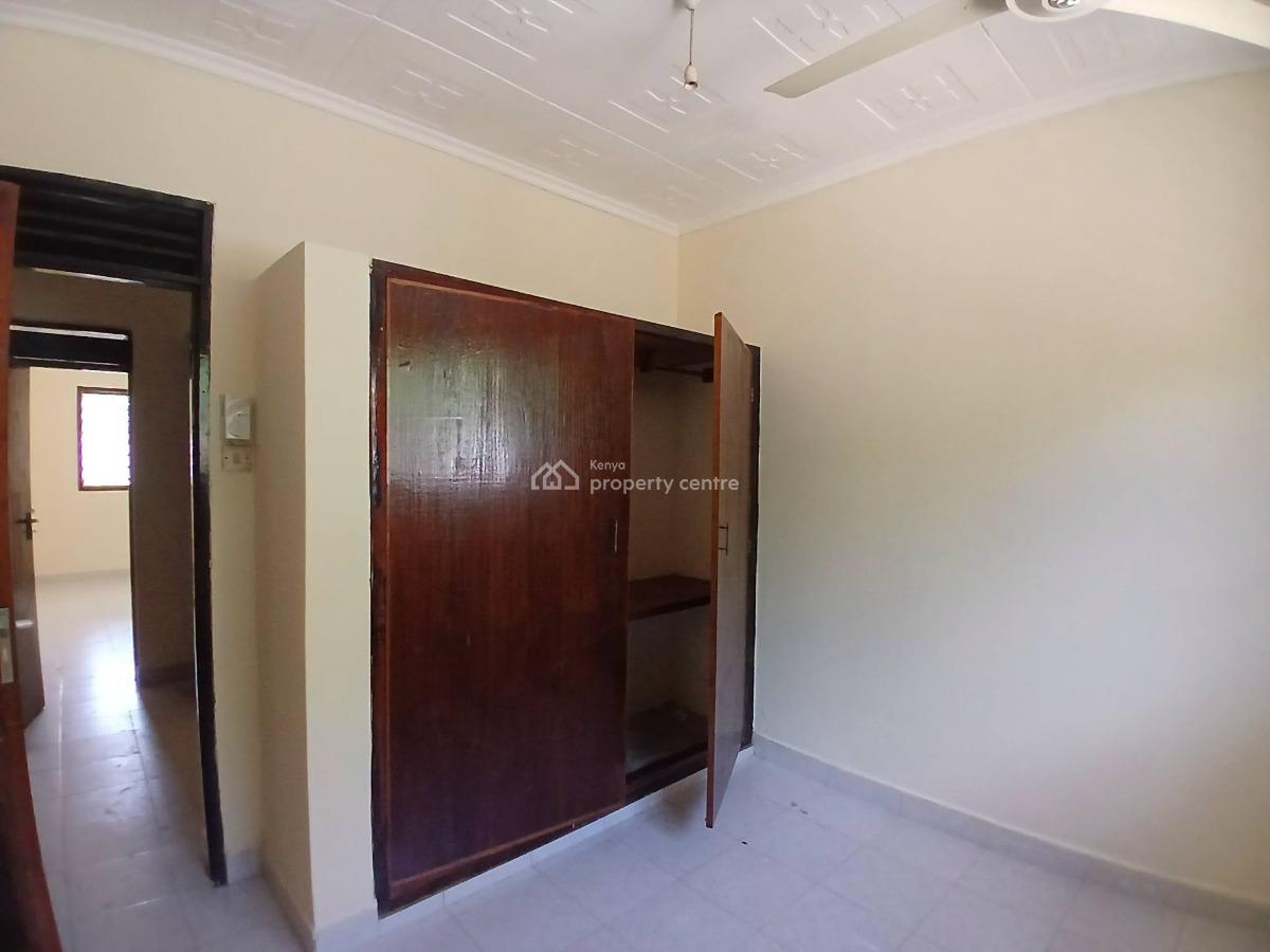 Spacious 2 Bedroom Own Compound Located in a Gated Community, Mwembeni, Mtwapa, Kilifi, Apartment for Rent