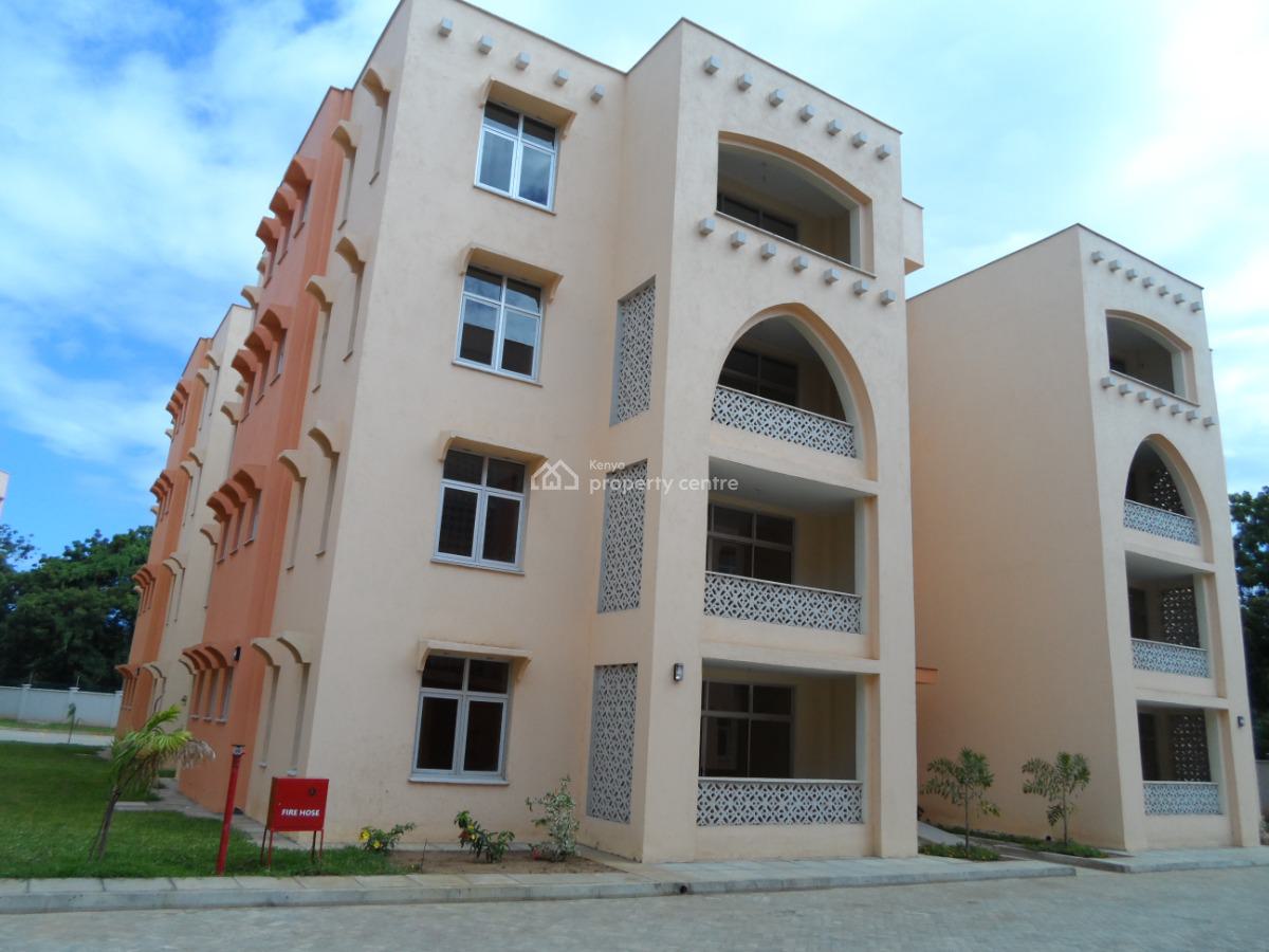 2 Bedroom Modern and Spacious Apartment with Pool, Mtwapa, Kilifi, Apartment for Rent