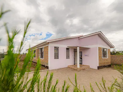 3 Bedrooms Bungalow