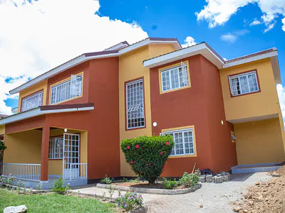 Elegant 4 Bedroom Maisonette with DSQ on 50 by 100 Plots — Daystar Road, Athi River, Machakos