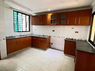 Luxurious and Spacious 3 Bedrooms Apartments — Lavington, Nairobi