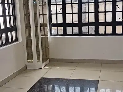 Spacious 4 Bedroom Plus DSQ All En-Suite with Private Garden