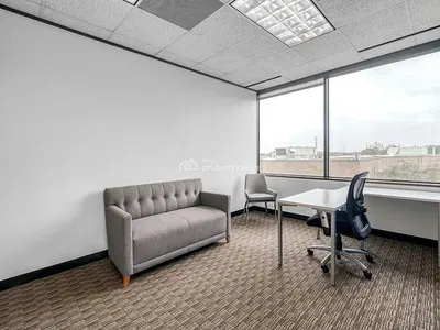 Beautifully Designed Office Space for 1 Person in Spaces GTC