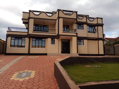 5 Bedroom House with Sq All Ensuite in a Gated Estate in Membley,ruiru, Membley Est, Membley Estate, Kiambu, Townhouse for Sale