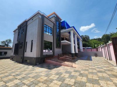 5 Bedroom House, Karen, Karen, Nairobi, Townhouse for Rent