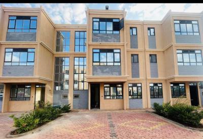 Beautiful 4 Bedroom Villas 2 Ensuite Plus Sq in Gikambura Kikuyu., Kikuyu, Kiambu, House for Sale