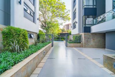Luxurious 2bedroom Fully Furnished and Serviced Apartment in Riverside, Riverside Drive, Westlands, Nairobi, Apartment for Rent