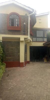 Four (4) Bedroom Master Ensuite Townhouse with a Private Compound, Argwings Kodhek, Near Milimani Primary School., Kilimani, Nairobi, Townhouse for Rent