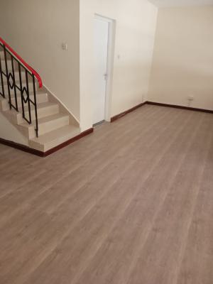 Three (3) Bedroom Spacious Maisonette, Kilimani, Hurlingham., Kilimani, Nairobi, Office Space for Rent