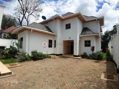 Modern- Compact Townhouse, Karen, Nairobi, House for Rent