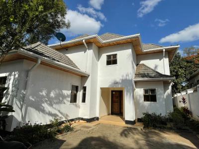 3 Bedroom House, Karen, Karen, Nairobi, Townhouse for Rent