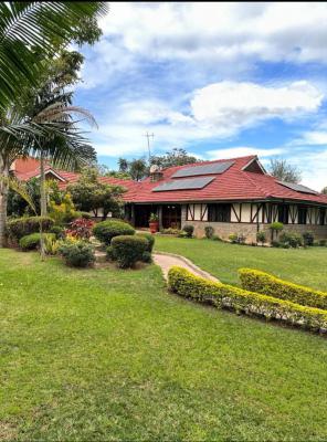 Amazing 4bedroom Bungalow All Ensuite with Dsq on One Acre in Karen., Karen, Nairobi, House for Sale