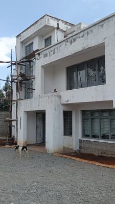 Beautiful 4bedroom Maisonette All Ensuite on Eighth in Kikuyu., 200m From Tarmac, Kikuyu, Kiambu, House for Sale