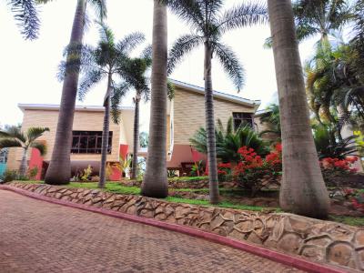 3 Bedroom Townhouse in Hill View Estate, Hillview Close, Spring Valley, Nairobi, Townhouse for Rent