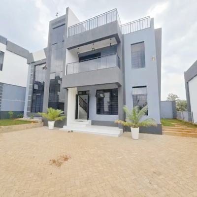 4 Bedrooms Flat Roof Maisonette in Mugutha, Ruiru, Mugutha, Ruiru, Kiambu, Townhouse for Sale