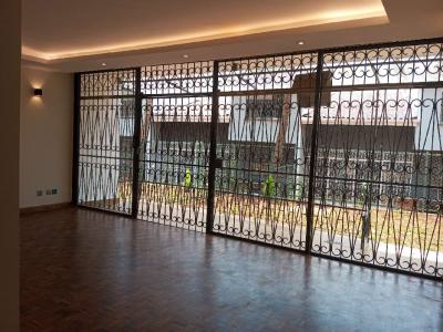 Unfurnished 4 Bedrooms + Dsq Marionette, All Ensuite, Lantana Rd, Westlands, Nairobi, House for Rent