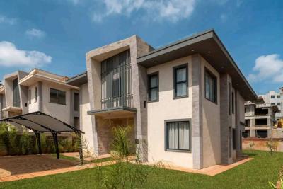 Luxurious 4bedroom Villa All Ensuite with Pool and Dsq  in Loresho., Loresho, Westlands, Nairobi, House for Sale